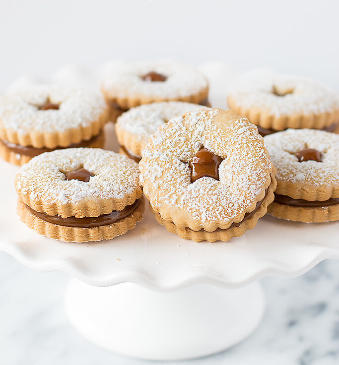 Peruvian Alfajores Recipe - Dulce de Leche Sandwich Cookies