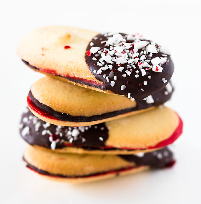 Semi-Homemade Peppermint Bark Candy Cane Milano Cookies are the easiest semi-homemade treat for spreading Christmas cheer!